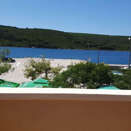 Pansion Kaleb Panzió Brbinj Kültér fotó